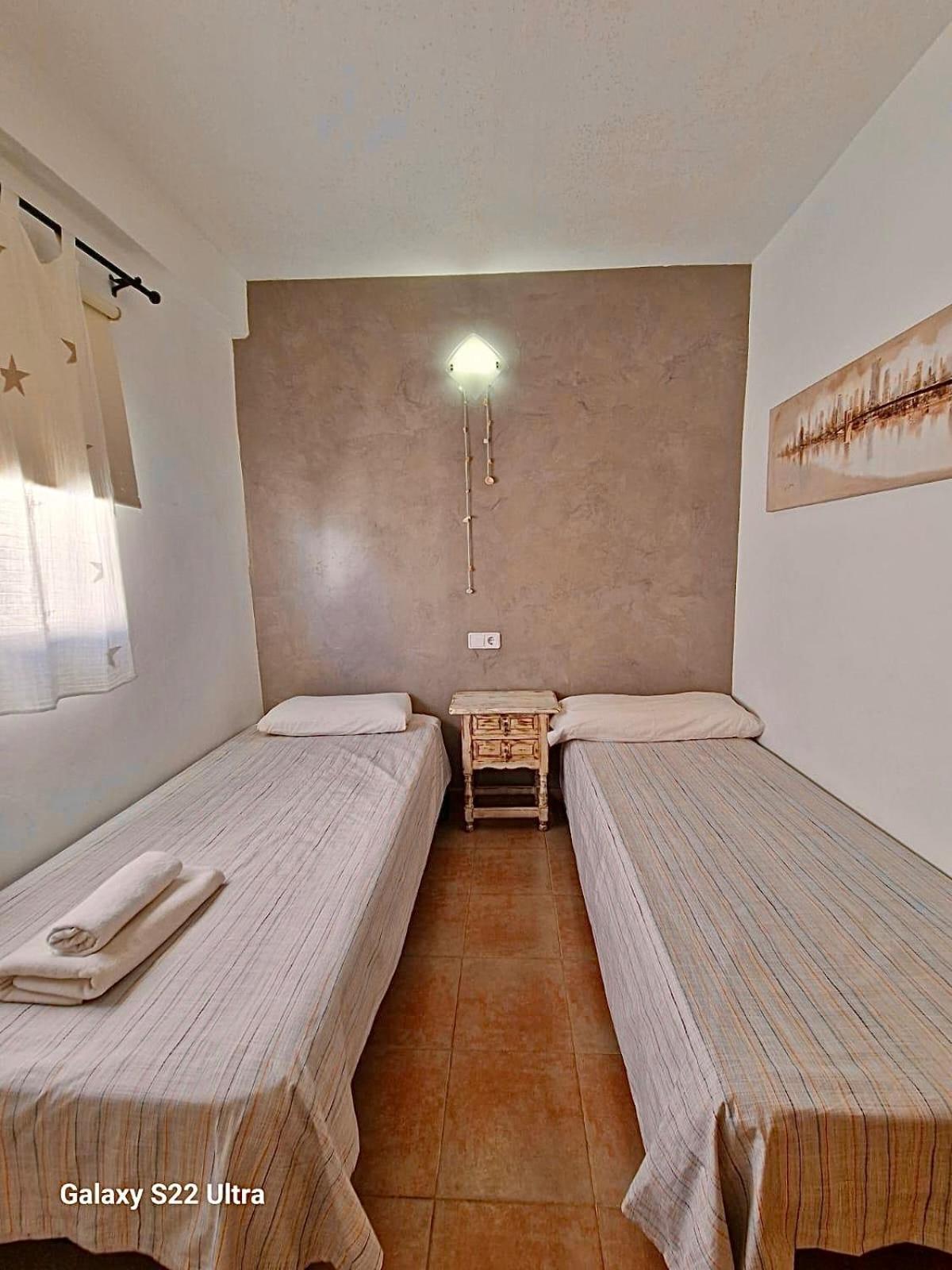 Apartamento Apt Calmacabana A 50M Dal Mare Es Pujols Habitación foto
